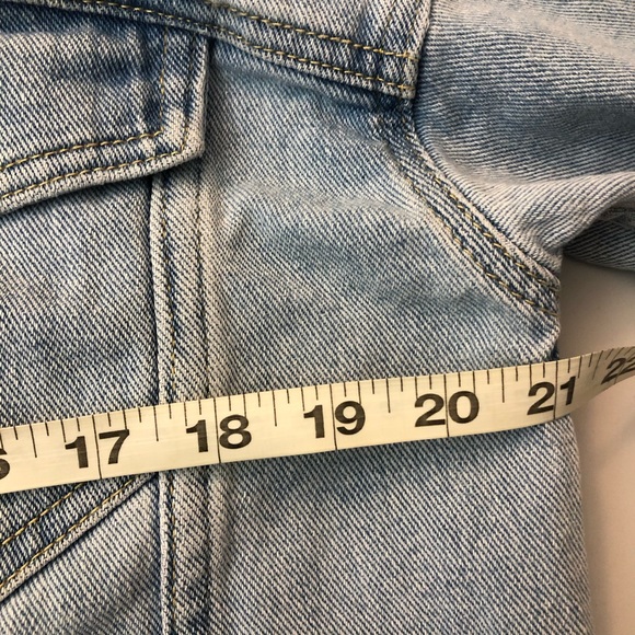 Pacsun Crop Jean Jacket Distressed Denim Button - Picture 8 of 9